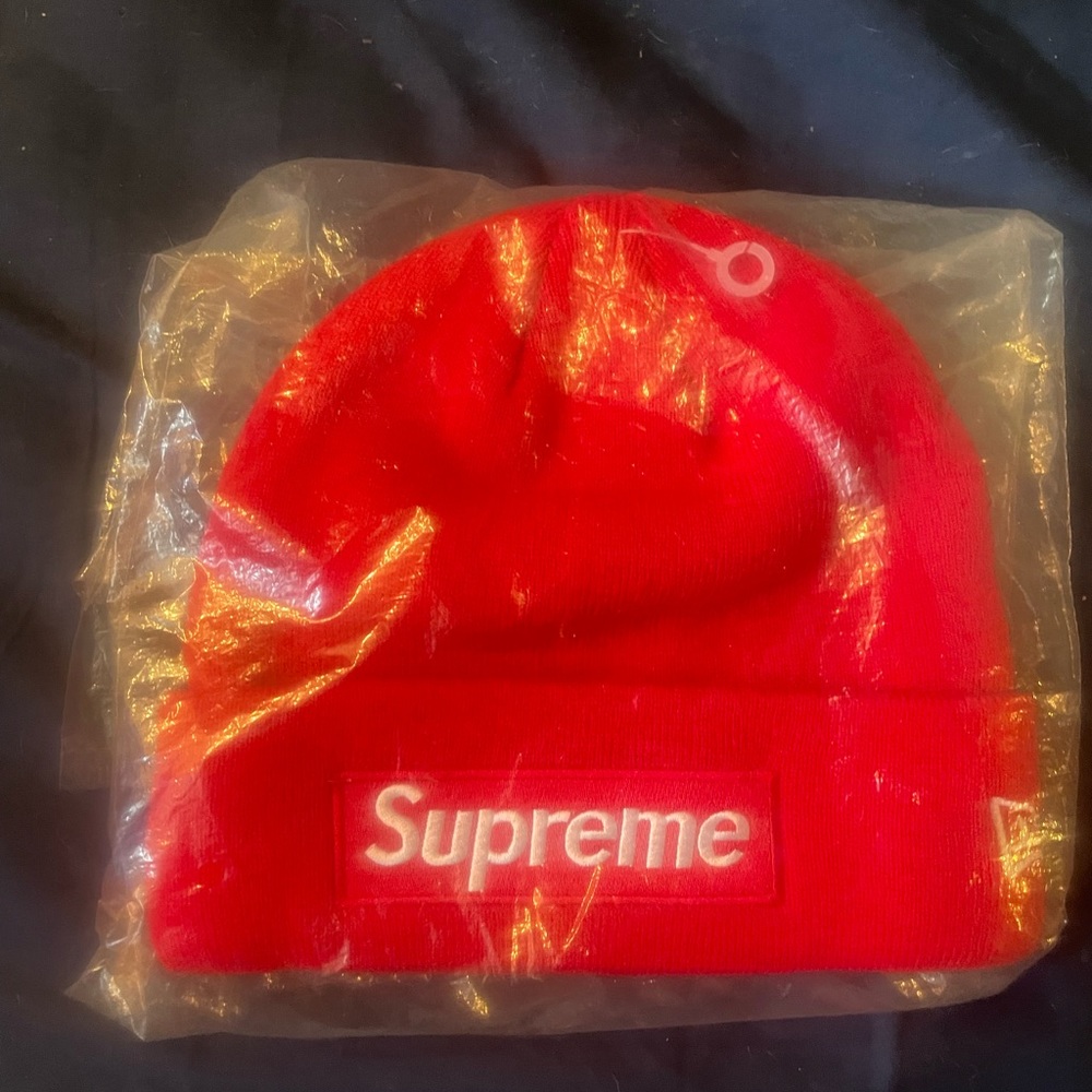 From supreme. 100% authentic
